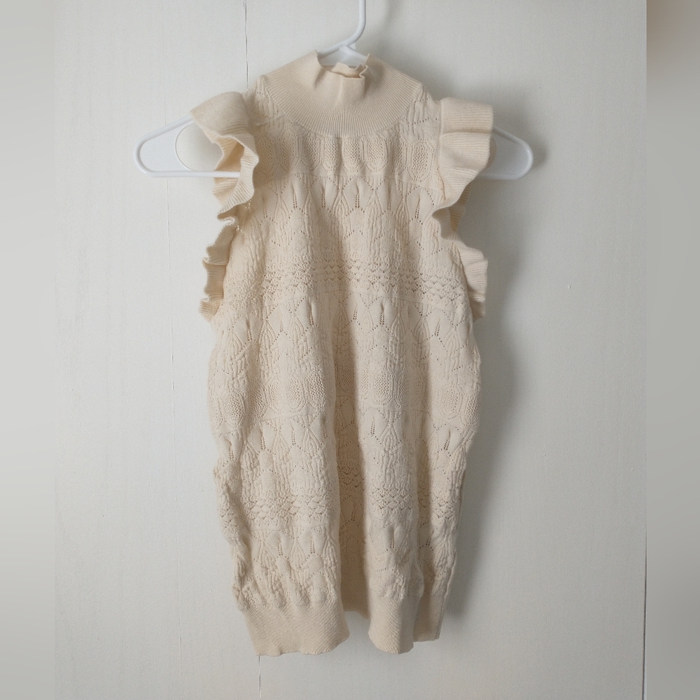 NWOT Who What Wear mock neck knit sleeveless top sweater vest